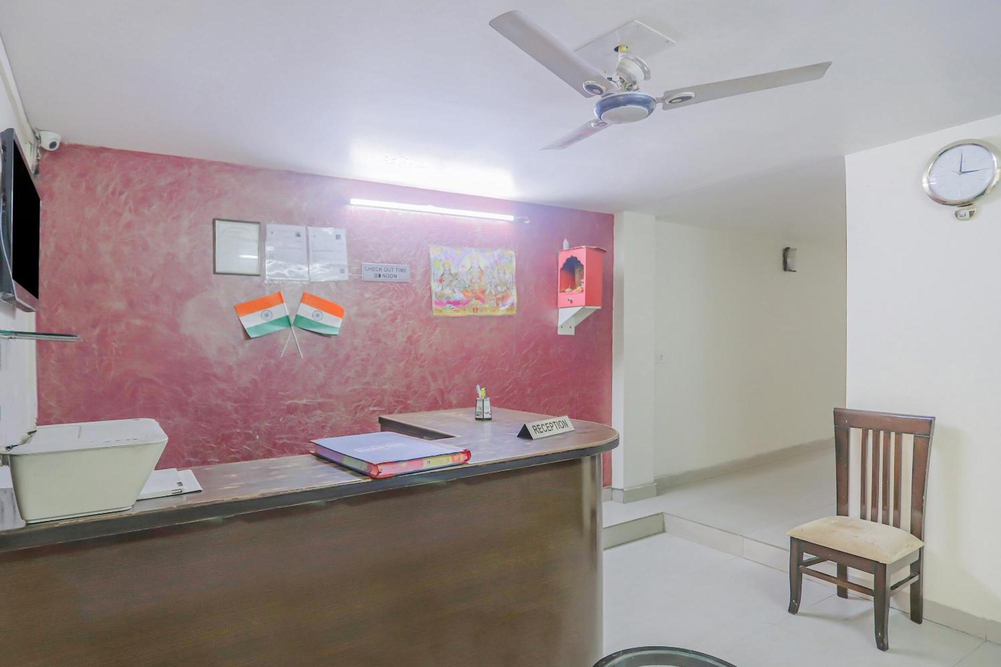 Collection O A3S Lodge Near Dilli Haat Ina Neu-Delhi Exterior foto